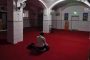 مشرفون على مسجد يفرضون رسوما على الصلاة..50 أورو لصلاة الجمعة و 100 أورو للتراويح!