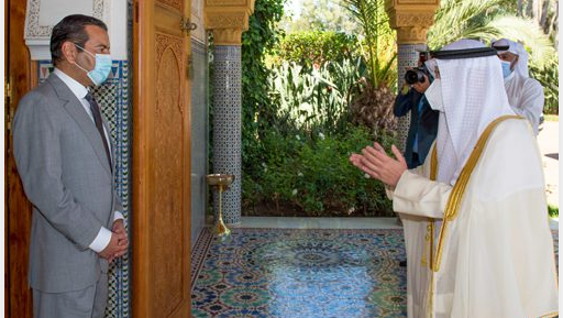 الأمير مولاي رشيد يستقبل وزير الخارجية الكويتي حاملا رسالة إلى الملك