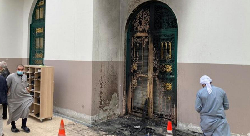 فرنسا: إضرام النار في مسجد