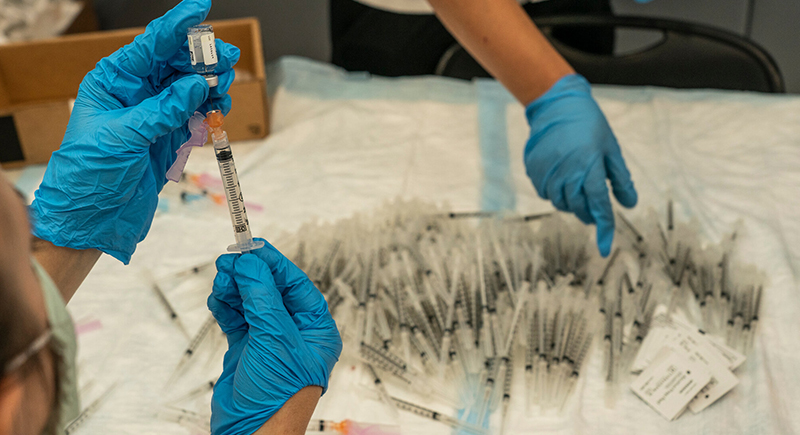نيويورك: تطعيم المئات بجرعة منتهية الصلاحية