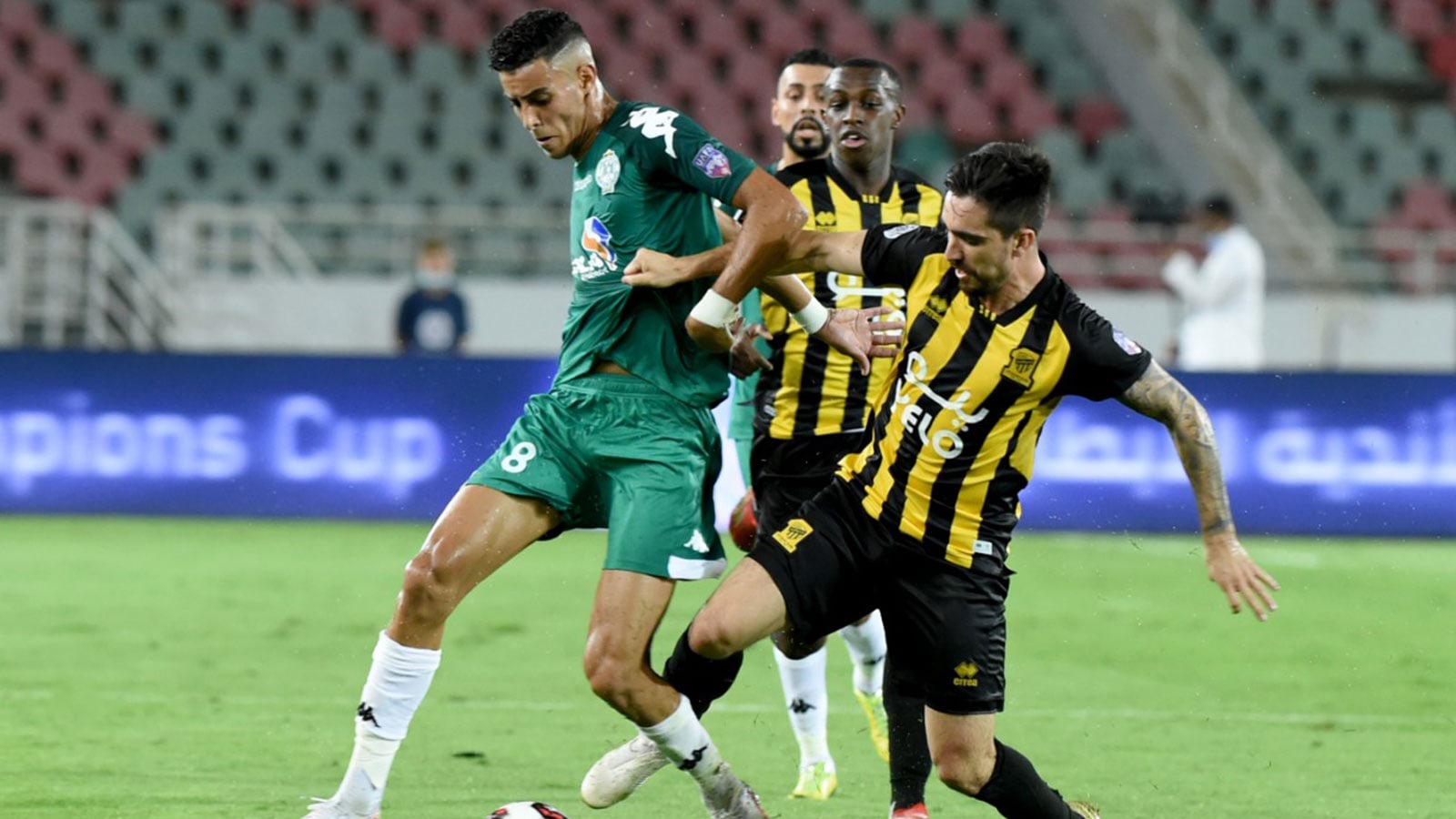 الرجاء يتوج بلقب كأس محمد السادس للأندية الأبطال