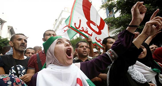 ائتلاف حزبي جزائري: الحريات الأساسية في البلاد تتعرض لحرب حقيقية