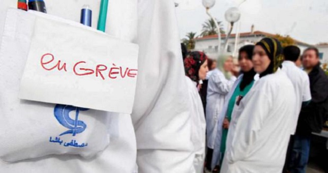 الجزائر.. عمال الصحة يهددون بالإضراب وسط تدهور الحالة الوبائية