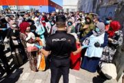 محامي الشعب الإسباني يطالب بتسوية وضعية 500 مغربي عالق في سبتة المحتلة