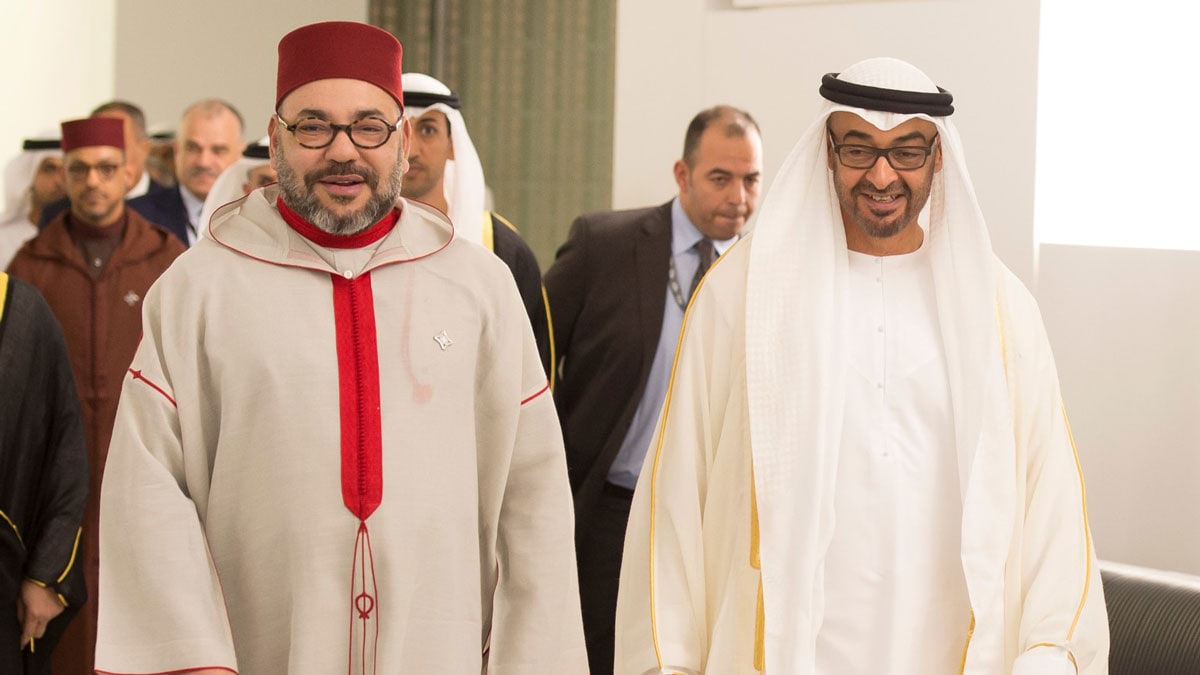 الملك يهنئ الشيخ محمد بن زايد بمناسبة انتخابه رئيسا لدولة الإمارات