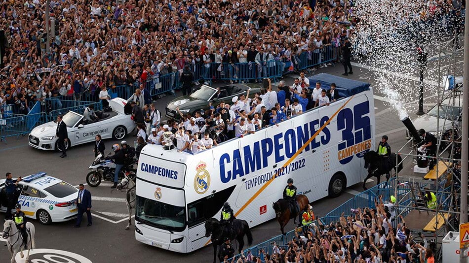ريال مدريد يتوج بطلا للدوري الإسباني