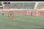 لاعب نيجيري يهدر ركلة جزاء بطريقة طريفة (فيديو)