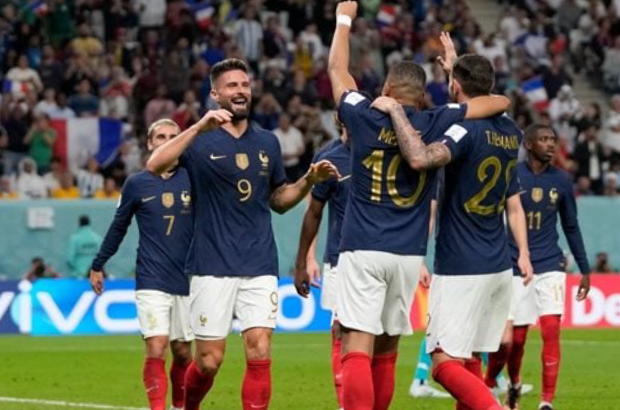 منتخب فرنسا يطيح ببولندا بثلاثية ويتأهل لربع نهائي كأس العالم