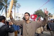 شتاء قارس في تونس.. أزمات اقتصادية ودعوة قضائية لتأجيل الانتخابات
