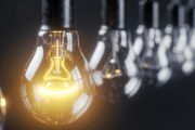 مشروع قانون الإنتاج الذاتي للطاقة الكهربائية يعبر البرلمان