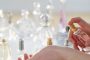 حيل لتثبيت العطر مدة أطول
