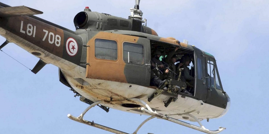 عتاد عسكري مهترئ.. مصرع جنود في تحطم مروحية عسكرية بتونس