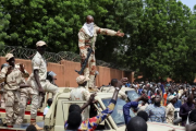 انقلاب النيجر.. لماذا ترفض الجزائر أي تدخل عسكري خارجي؟
