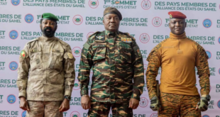 بوركينا فاسو ومالي والنيجر تقرر التوحد في “كونفدرالية”