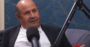 في تصعيد قمعي.. النظام الجزائري يدين الصحافي بوعقبة بـ3 سنوات سجنا ويغلق قناة “رؤية” نهائيا