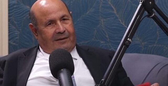 الصحافي الجزائري سعد بوعقبة