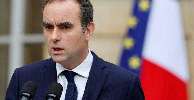 رئيس الوزراء الفرنسي سيباستيان لوكورنو