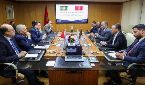 مباحثات بين المغرب وموريتانيا لتعزيز المبادلات الاقتصادية والتجارية