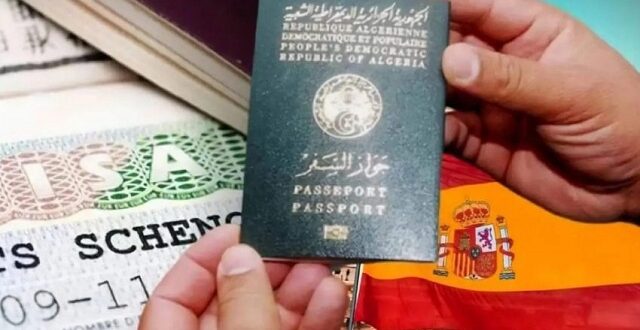 الجزائر وإسبانيا