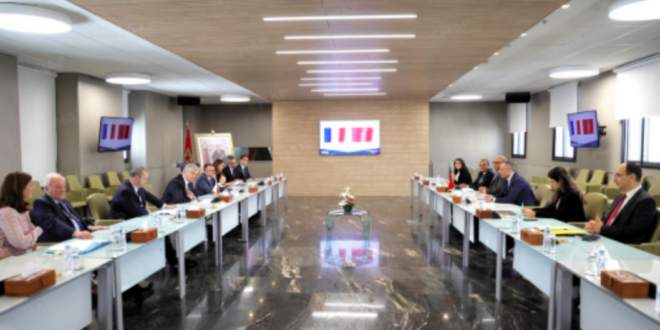 مباحثات مغربية فرنسية لتعزيز الشراكة الاقتصادية والتجارية