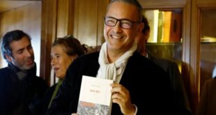 رغم الحكم عليه غيابيا.. النظام العسكري يواصل  مطاردة الكاتب كمال داود