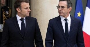 ماكرون وروتايو