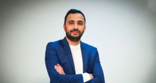 بعد اعتقاله أمام إذاعة “إكسبراس إف إم”.. مطالب دولية بالإفراج عن الصحفي التونسي اليوسفي